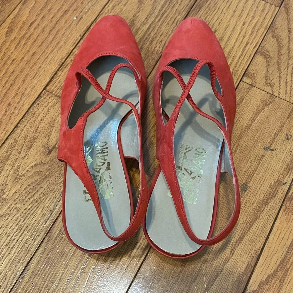 Women's Salvatore Ferragamo Double Strap Bow Red‎ Suede Heels Size 6.5